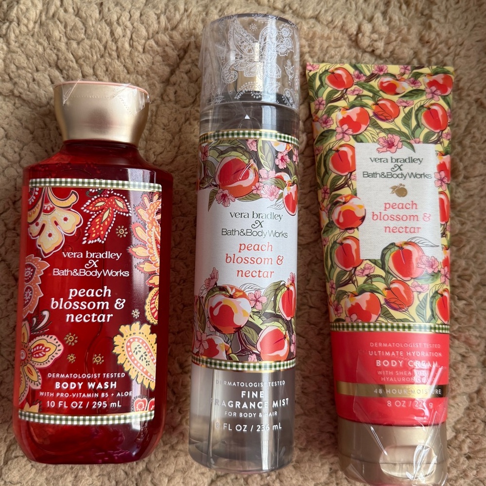 Vera Bradley X Bath & Body Works Peach Blossom & Nectar Body Care Set Peach New